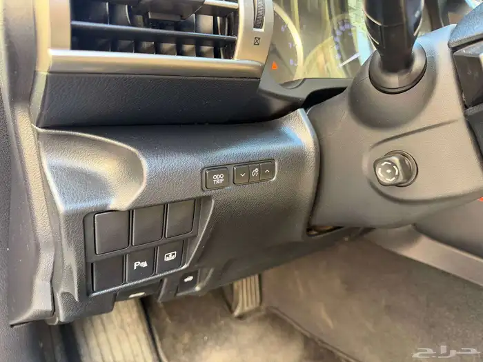 لكزس 2015 is350 فل كامل سعودي 17