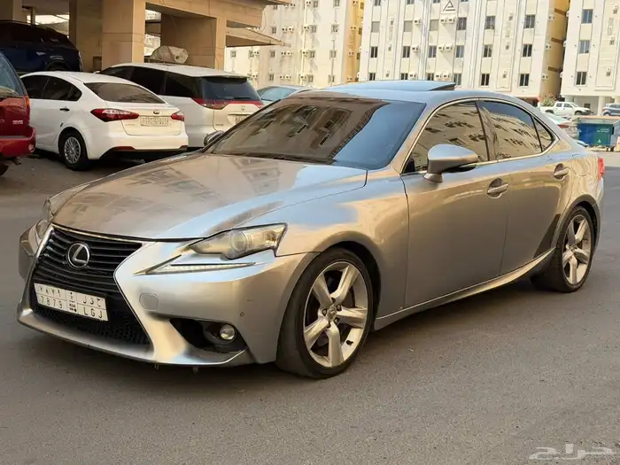 لكزس 2015 is350 فل كامل سعودي 1