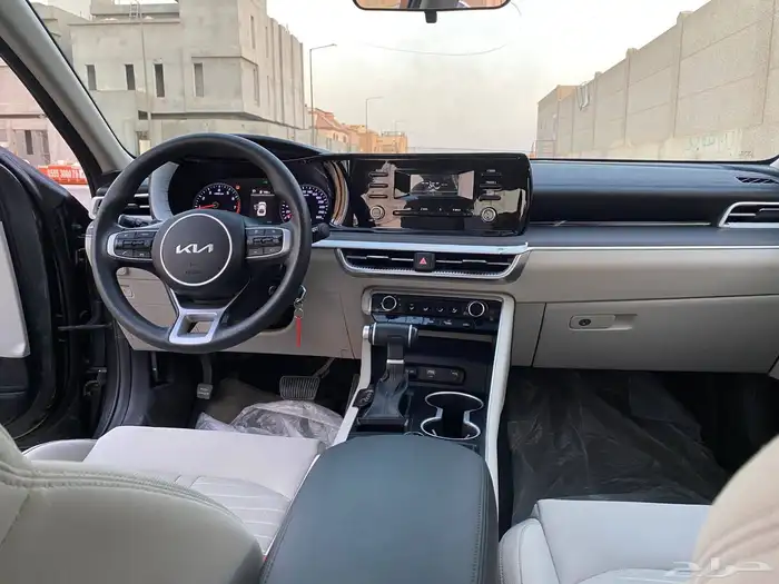 كيا K5 2023 13
