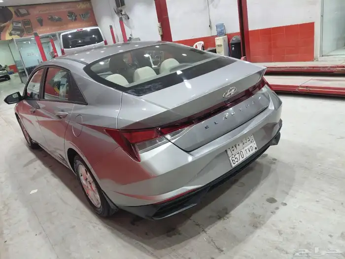 Hyundai Elantara Model 2022 Automatic 9