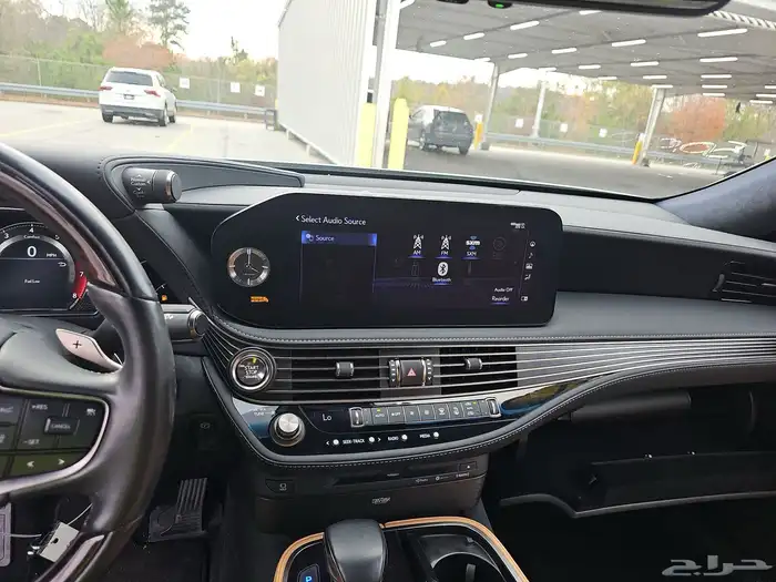 لكزس ls500 مديل 2021 6