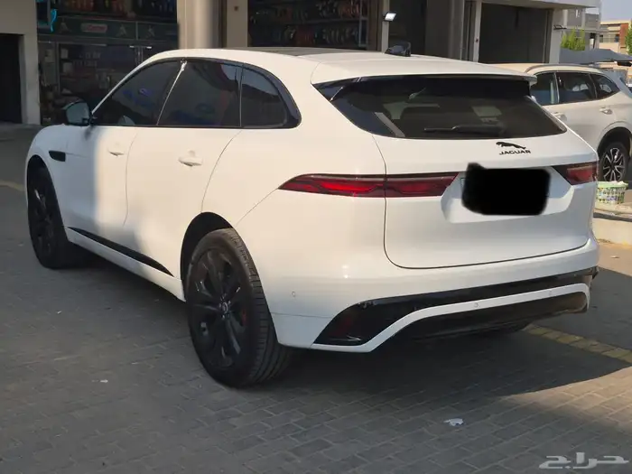 جاكور f pace 2024 27