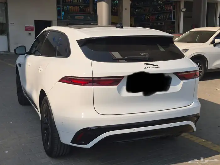جاكور f pace 2024 28