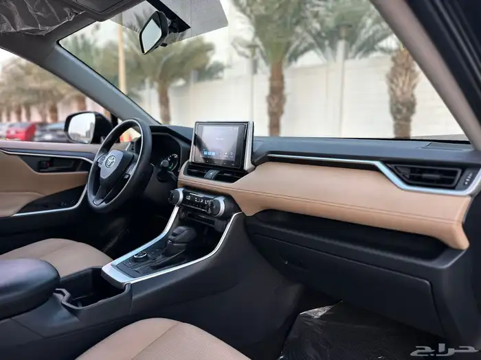 تويوتا راف فور LE 2024 هايبرد 20