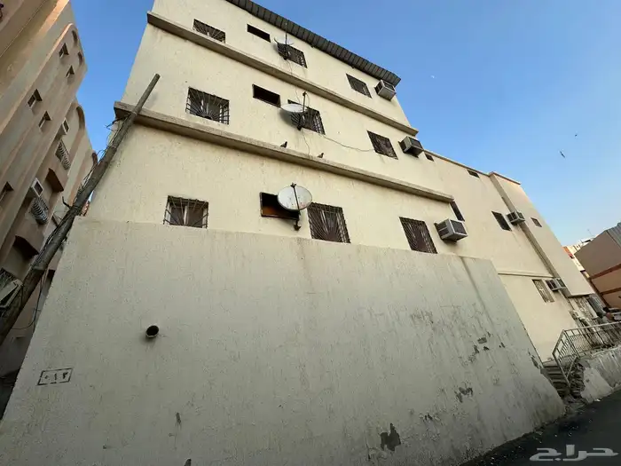 ارض عليها 3 عمائر للبيع بجبل النور (بصك شرعي الكتروني محدث) 1