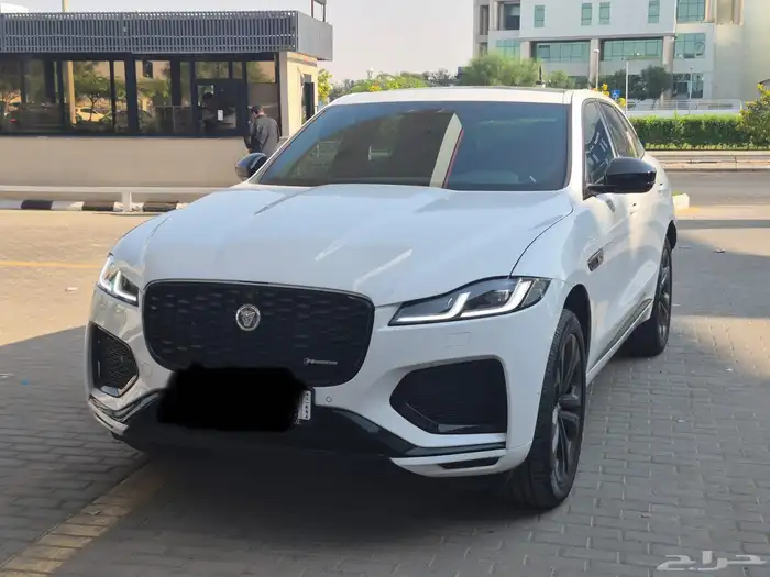 جاكور f pace 2024 1