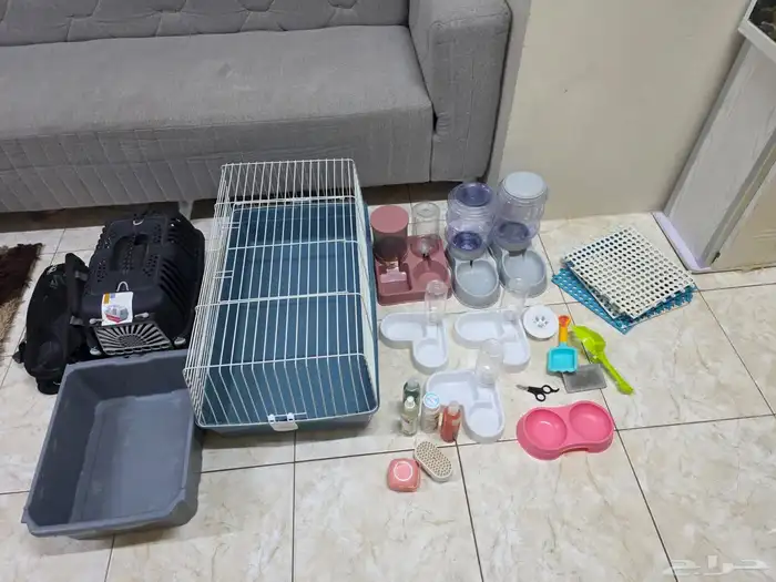 للبيع أقفاص وملحقات قطط وأرانب وكلاب مستعملة بحالة ممتازه 11