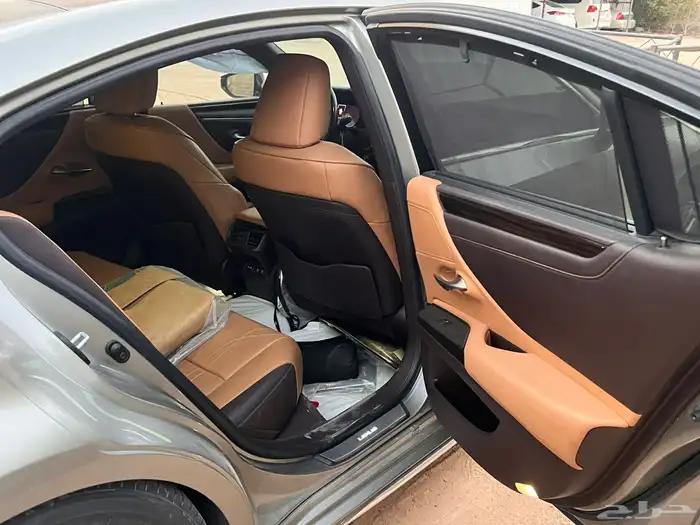 لكزس Es350 مصدوم 2