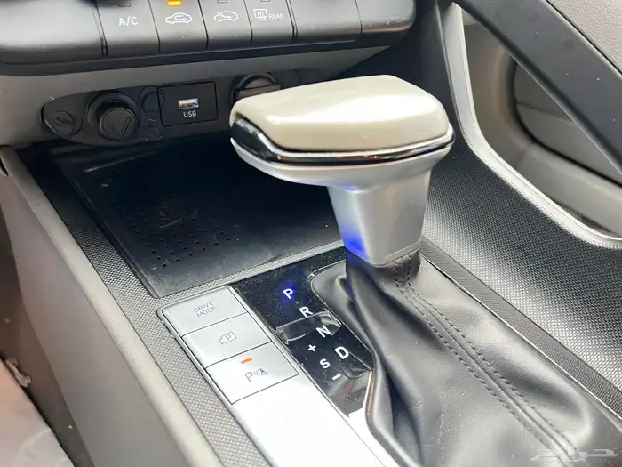 هونداي النترا 2023 مكينة 2.0 فتحة 8