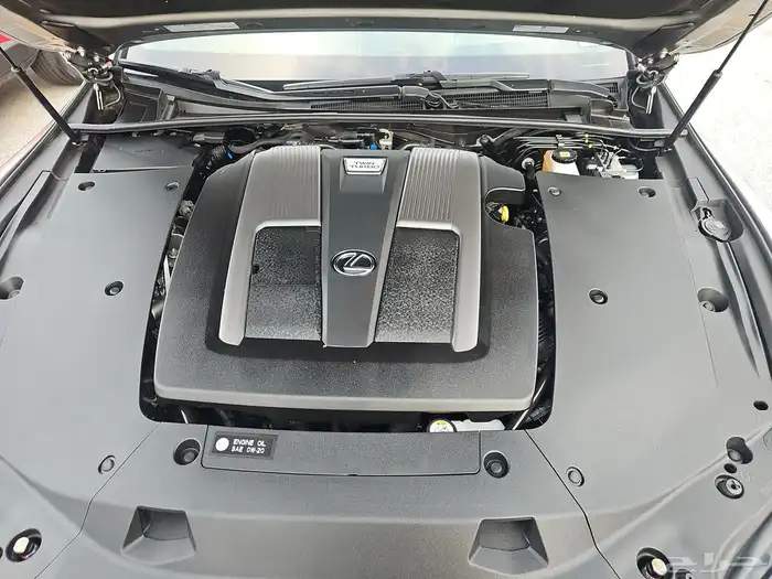 لكزس ls500 مديل 2021 9