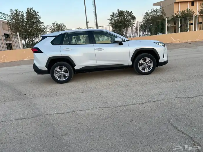 تويوتا راف فور 2023 قمة النظافه 3