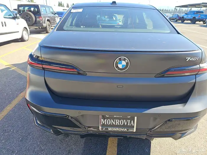 Bmw 2023 740i 2