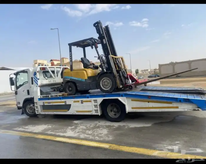 تاجير رافعات شوكية كرينات فوركلفت سكينه مداومين علا مدار اسا 8