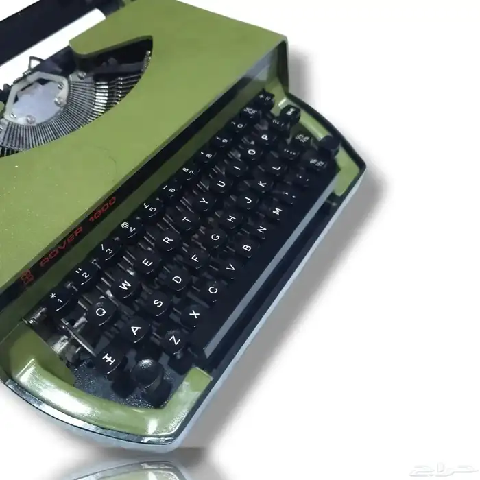 الة كاتبة 2000 رو ر الايطالية 2