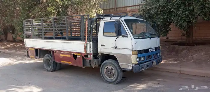 دينا ايسوز 1994للبيع او تشليح 2