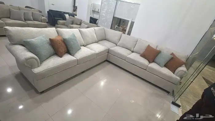 كنب جديد عليها عروض تصفيه نظام امريكي من 1500 شامل التوصيل 2