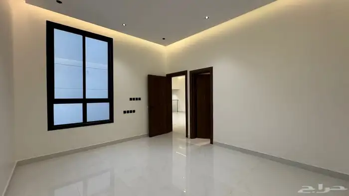 فيلا 240م مميزة للبيع 19