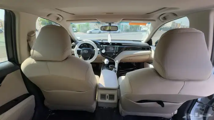 كامري 2020 GLE نظيفه منوه للمستخدم 13