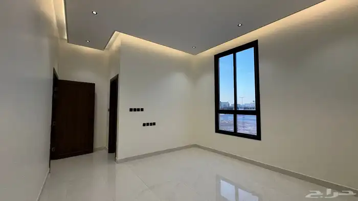 فيلا 240م مميزة للبيع 18