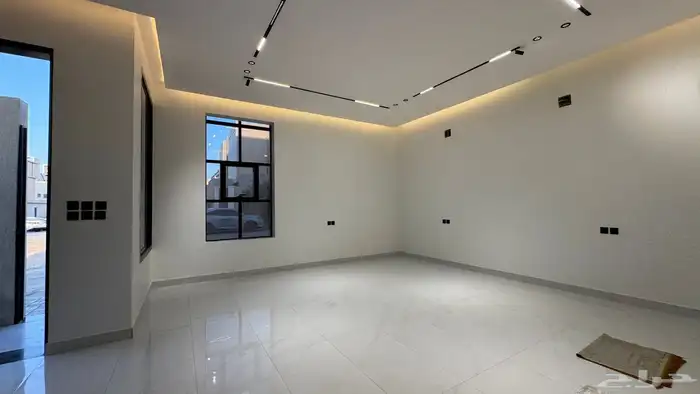 فيلا 240م مميزة للبيع 6