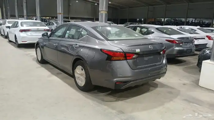 نيسان التيما استاندر ب99000بالضريبة 2