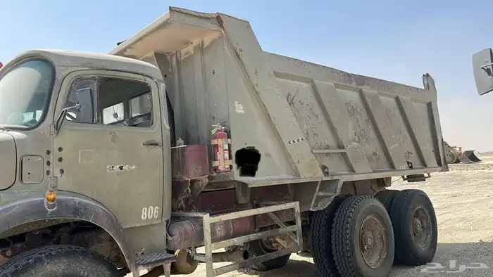 للبيع قلابات سكس مرسيدس بوز 4