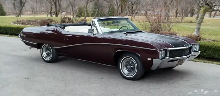 إيجار سيارة كلاسيك كشف للعرض فقط بدون قيادة 2