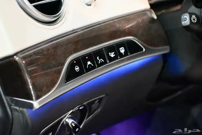 مرسيدس S560 2018 12