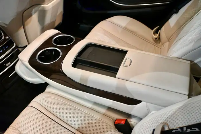 مرسيدس S560 2018 18