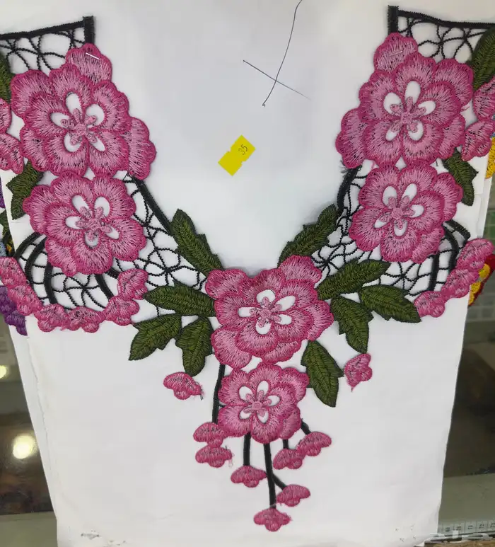 كلفه ورد قطع ورود مطرزات ورد عبايات فساتين سهرات جلابيات 18