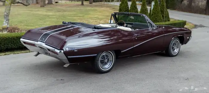 إيجار سيارة كلاسيك كشف للعرض فقط بدون قيادة 1