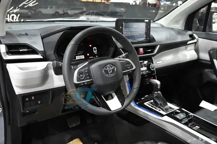 تويوتا اوربان كروزر 13