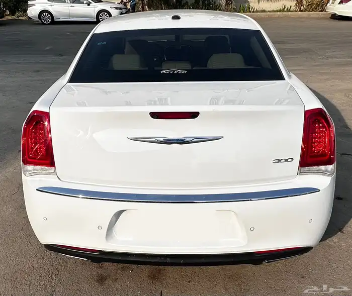 كرايسلر 2018 300 2
