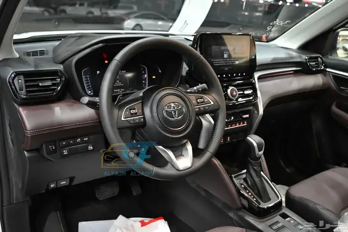 تويوتا اوربان كروزر 6