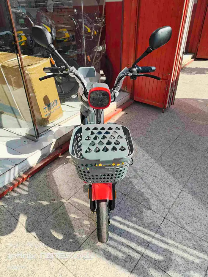 اسكوتر كهربائي 5