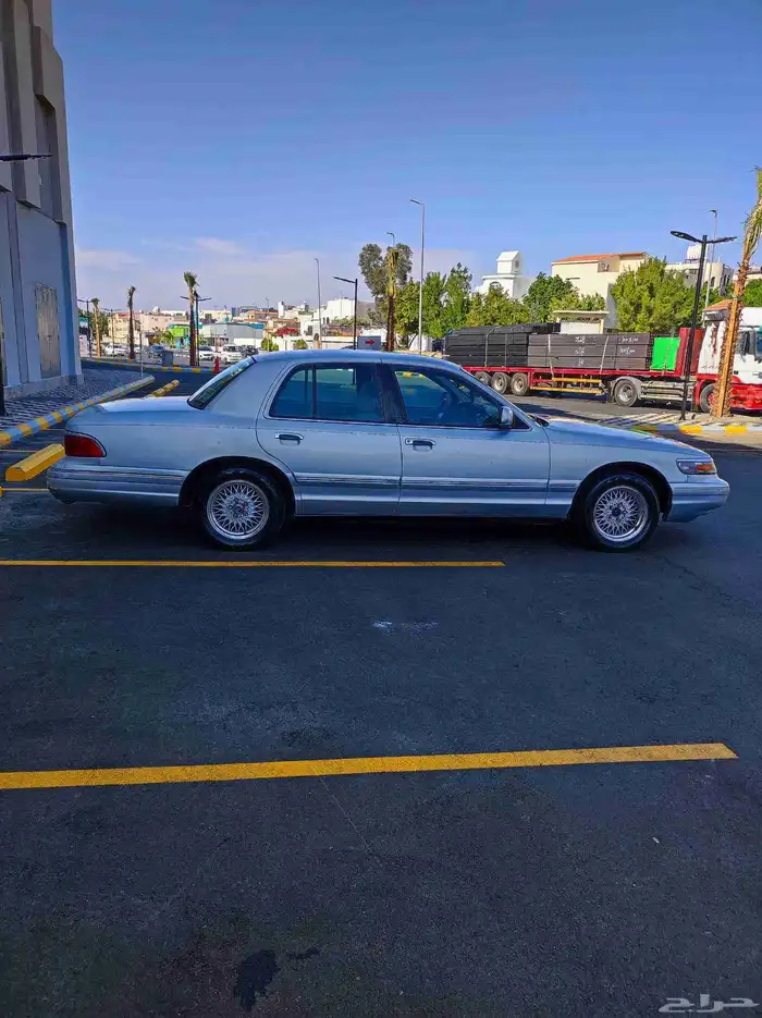 فورد جراند ماركيز Ford Marquis 1997 6