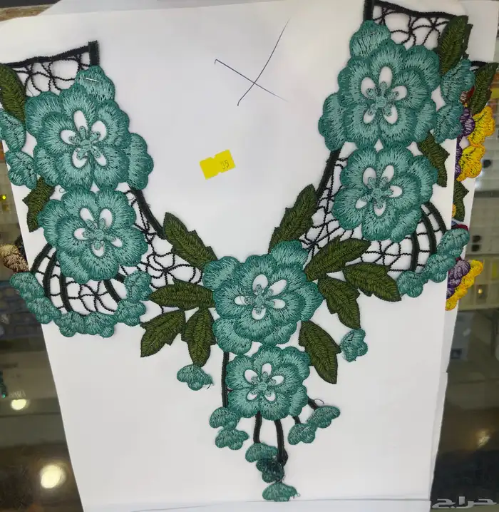 كلفه ورد قطع ورود مطرزات ورد عبايات فساتين سهرات جلابيات 14