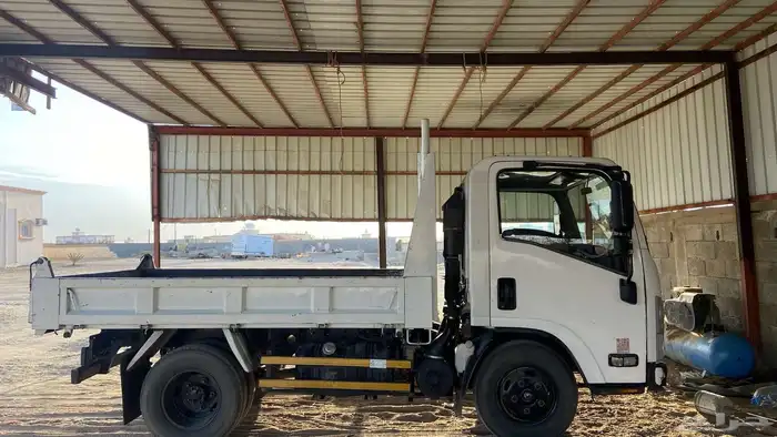 قلاب للإيجار فقط 3 طن ايسيزو 0