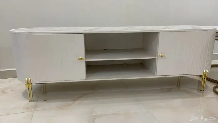 طاولة تلفزيون وطاولة زينه جديده 2