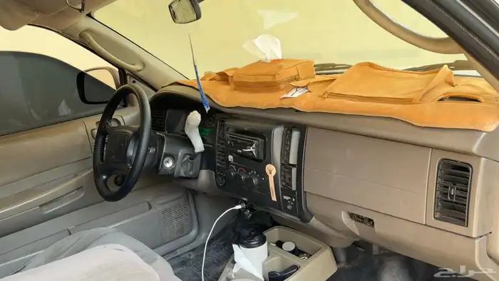 للبيع وانيت دوج داكوتا 2004 6