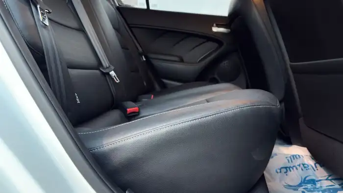 كيا K3 سيراتو 2018 ( ديزل . بطاقة جمركية ) 44