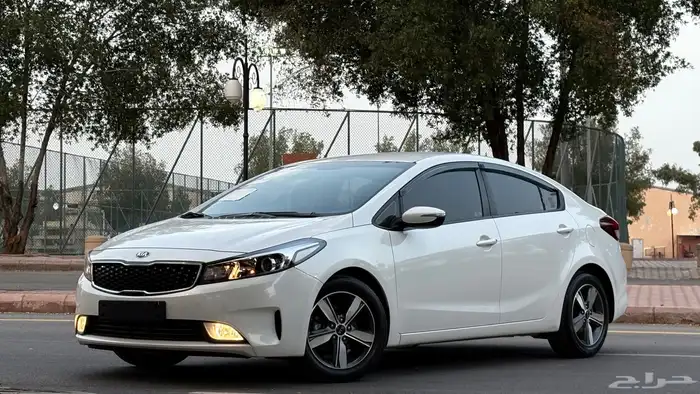 كيا K3 سيراتو 2018 ( ديزل . بطاقة جمركية ) 1