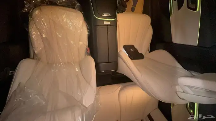 مملوكة لدي العصيمي قيد الشحن _ مرسيدس E200 _ 2025 6