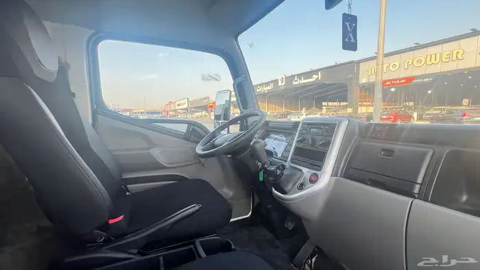 ميتسوبيشي 2023 دينا صندوق 5 متر كانتر 6