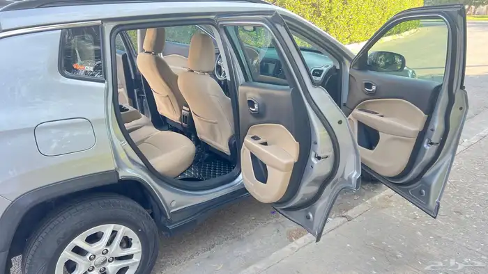 جيب كومباس نظيف 7