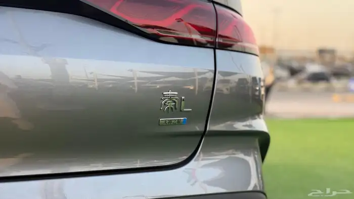 بي واي دي تشين L تمشي السياره 2100 كم 12