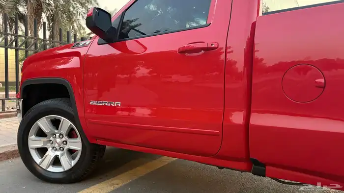 جي ام سي سييرا 2018 Z71 ( ممشى قليل ) 15