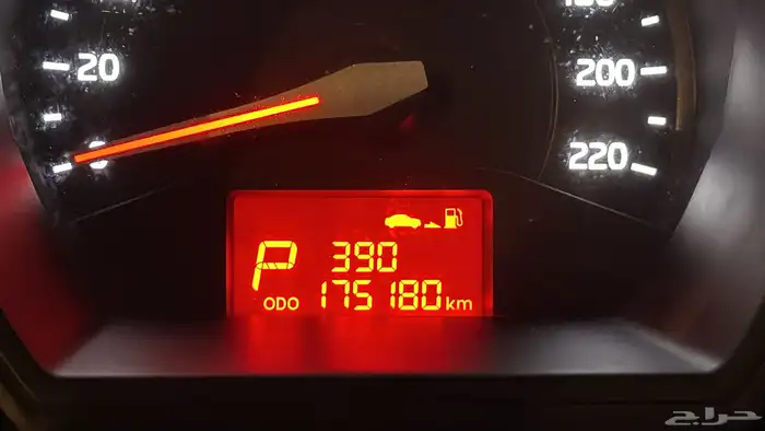 سيارة كيا ريو 2017 وكالة 4