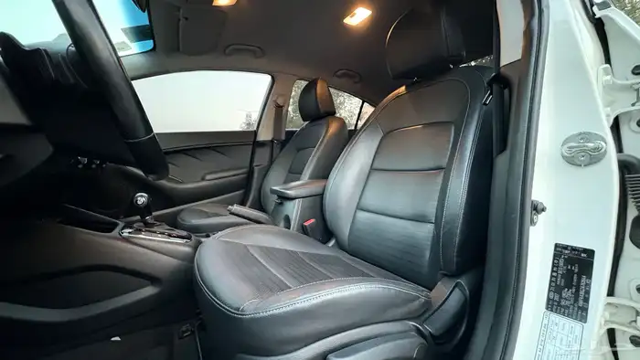 كيا K3 سيراتو 2018 ( ديزل . بطاقة جمركية ) 24