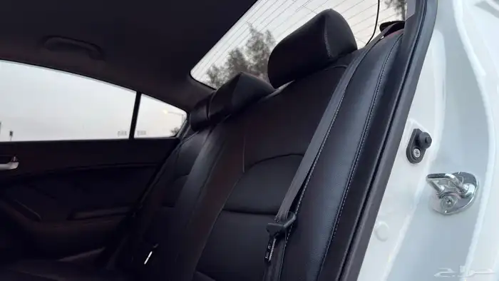 كيا K3 سيراتو 2018 ( ديزل . بطاقة جمركية ) 32